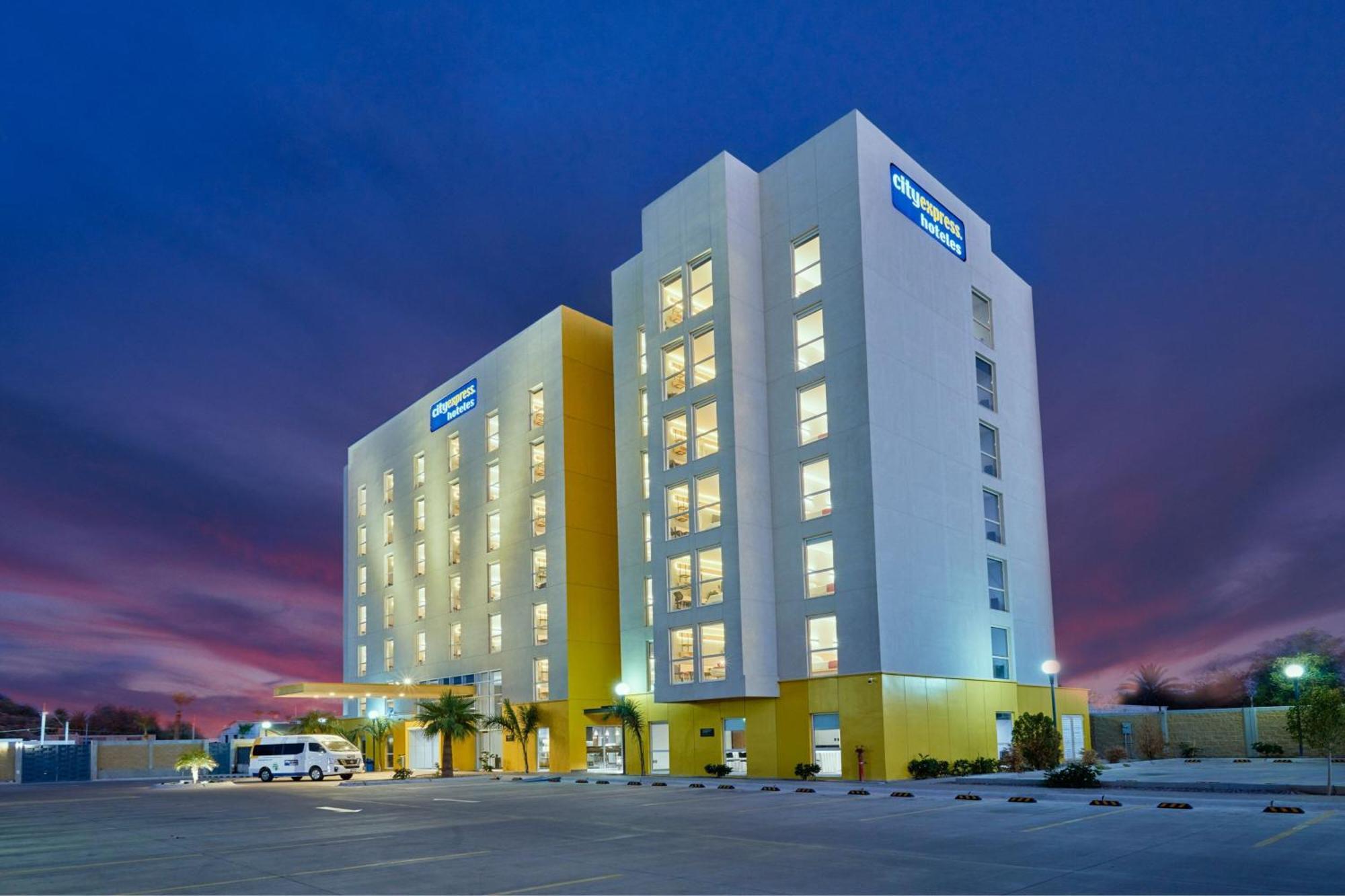 City Express By Marriott Caborca Heroica Caborca Exteriér fotografie