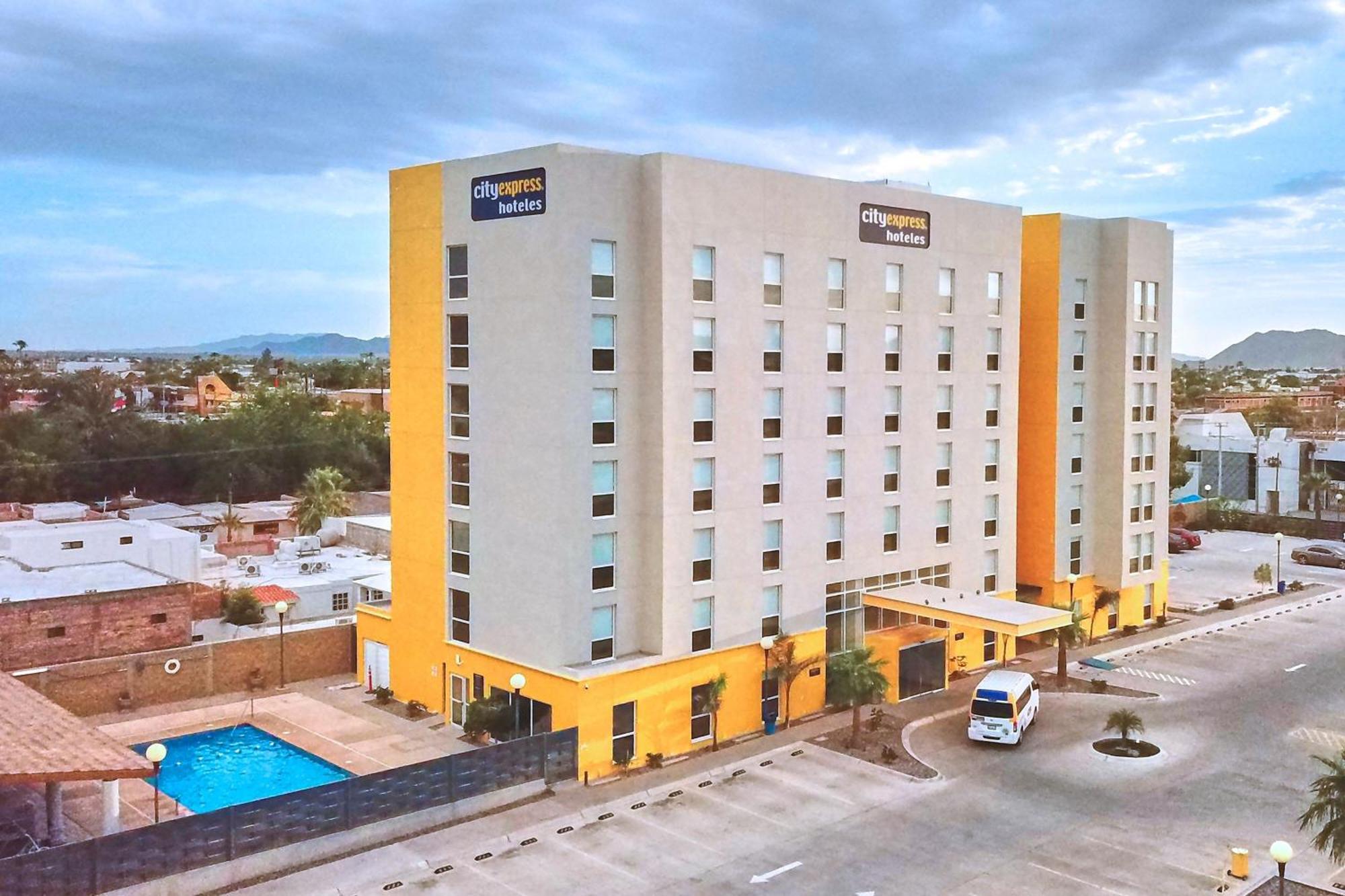 City Express By Marriott Caborca Heroica Caborca Exteriér fotografie